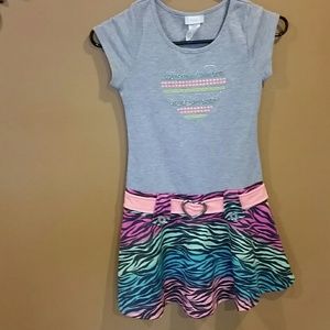 Girls colorful zebra print buttom dress like new